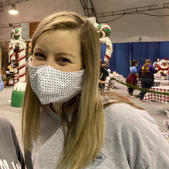 Meet your Posher, Rebecca - Picture 1 of 1